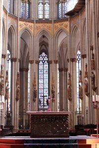 Der Altar im Kölner Dom