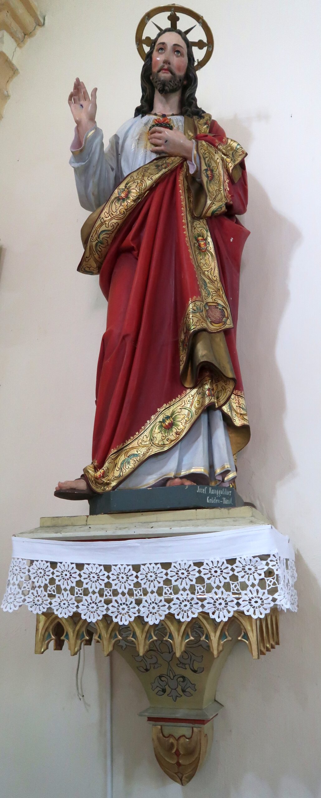 Die Christusfigur von Josef Runggaldier