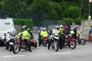 Motorradstart in Wagendrüssel