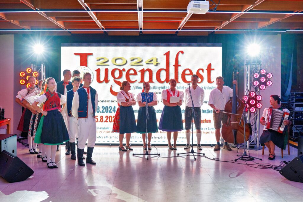 Fest der Karpatendeutschen Jugend