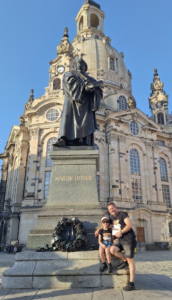 Die Beobachtung des Martin-Luther-Denkmals